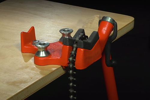 Bench Chain Vise, H402